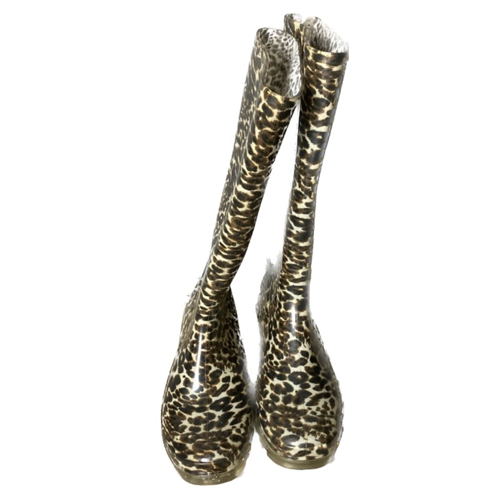 Charles Albert Cheetah print rain boots size 8